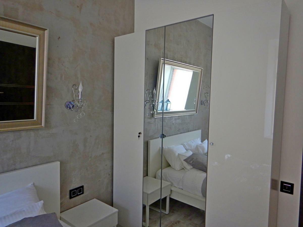 Apartamenty Centrum Z Wanna Dwuosobowa Piotrkow Trybunalski Luaran gambar