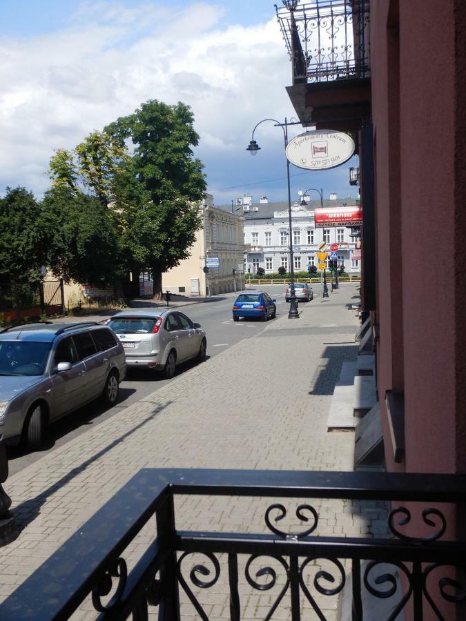 Apartamenty Centrum Z Wanna Dwuosobowa Piotrkow Trybunalski Luaran gambar